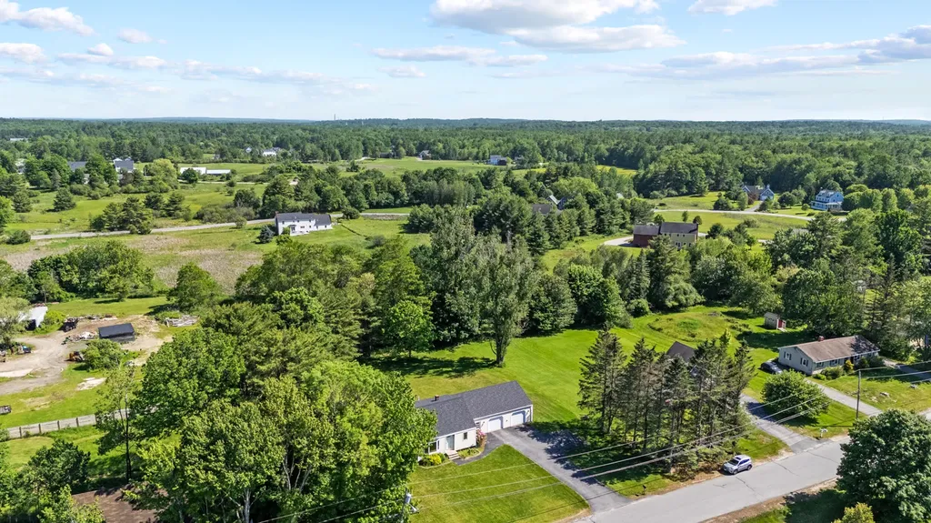 16 Deer Run Road North Yarmouth ME 04097