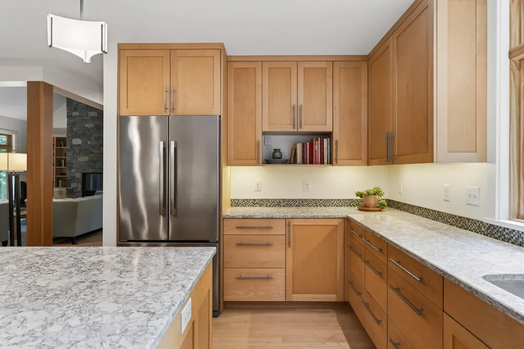 76 Hunter Way Falmouth ME 04105
