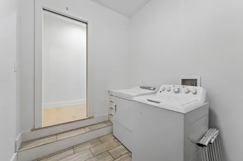 76 Hunter Way Falmouth ME 04105