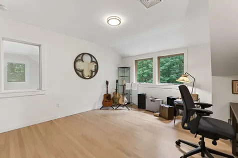 76 Hunter Way Falmouth ME 04105