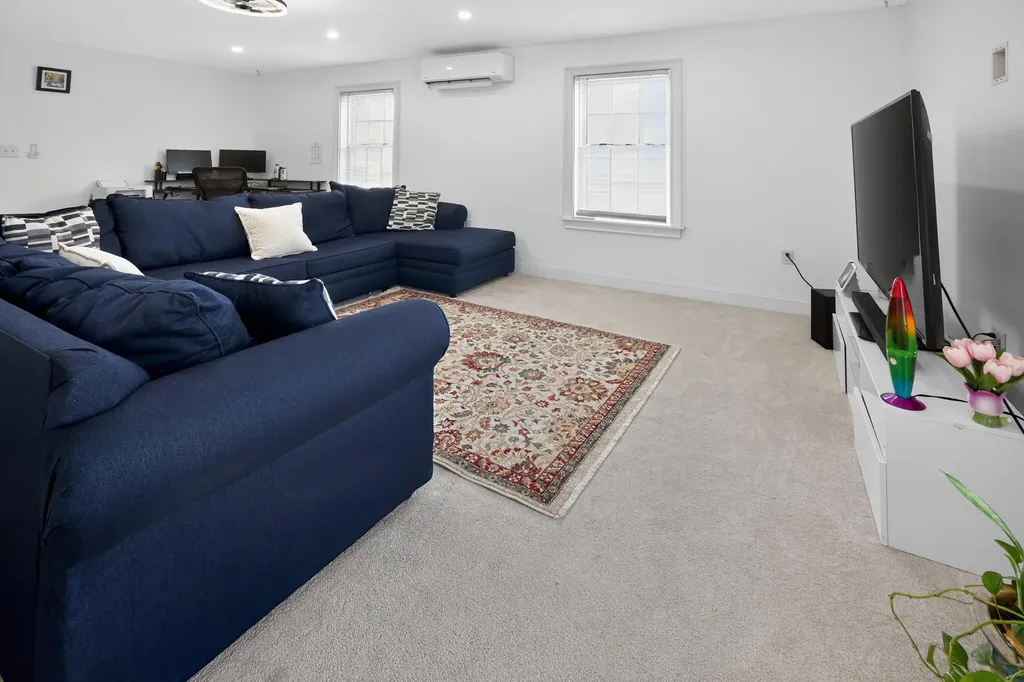 94 Gorham Road Scarborough ME 04074