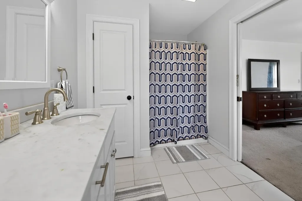 94 Gorham Road Scarborough ME 04074