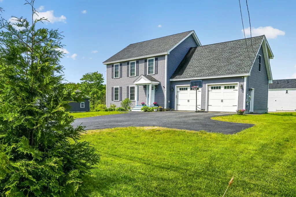 94 Gorham Road Scarborough ME 04074