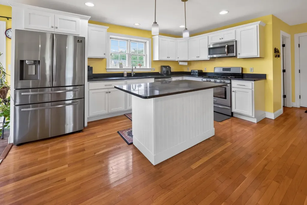 94 Gorham Road Scarborough ME 04074