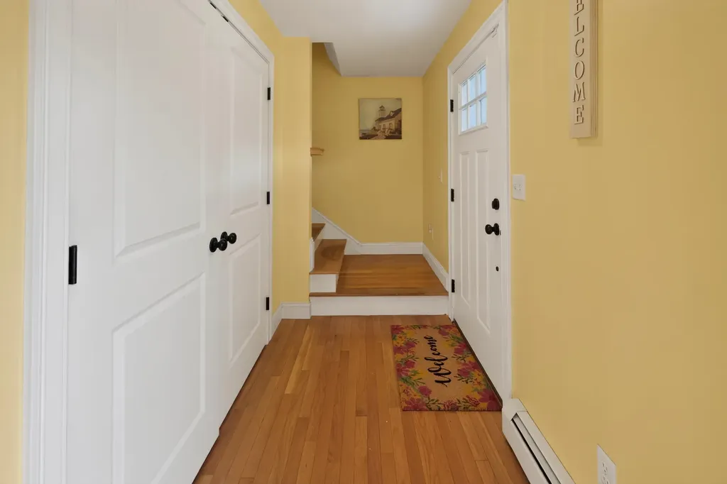 94 Gorham Road Scarborough ME 04074