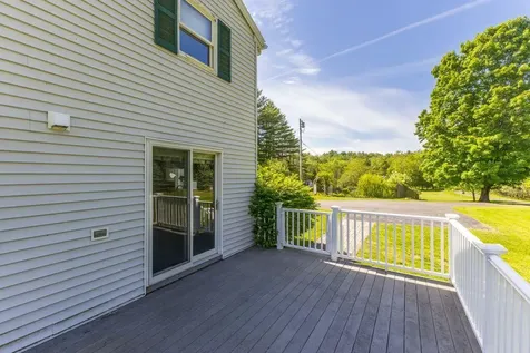 33 Mclellan Road Gorham ME 04038