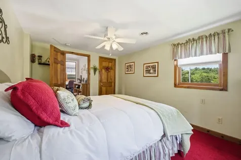 33 Mclellan Road Gorham ME 04038