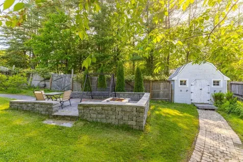 33 Mclellan Road Gorham ME 04038