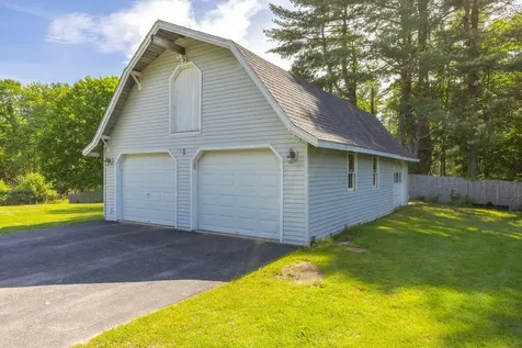 33 Mclellan Road Gorham ME 04038