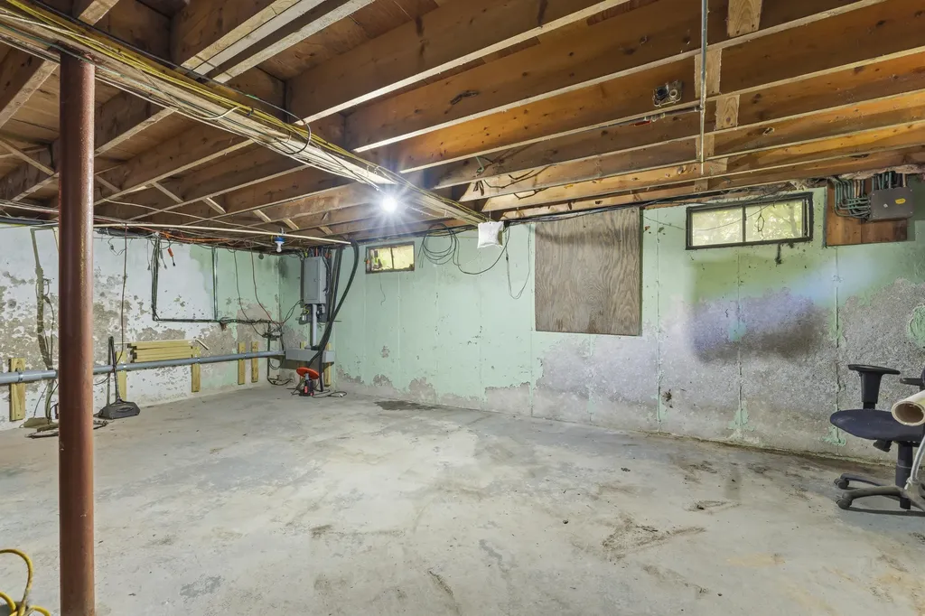 92 Maine 236 Berwick ME 03901