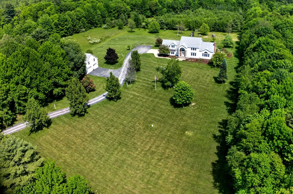 339 Gorden Road Readfield ME 04355