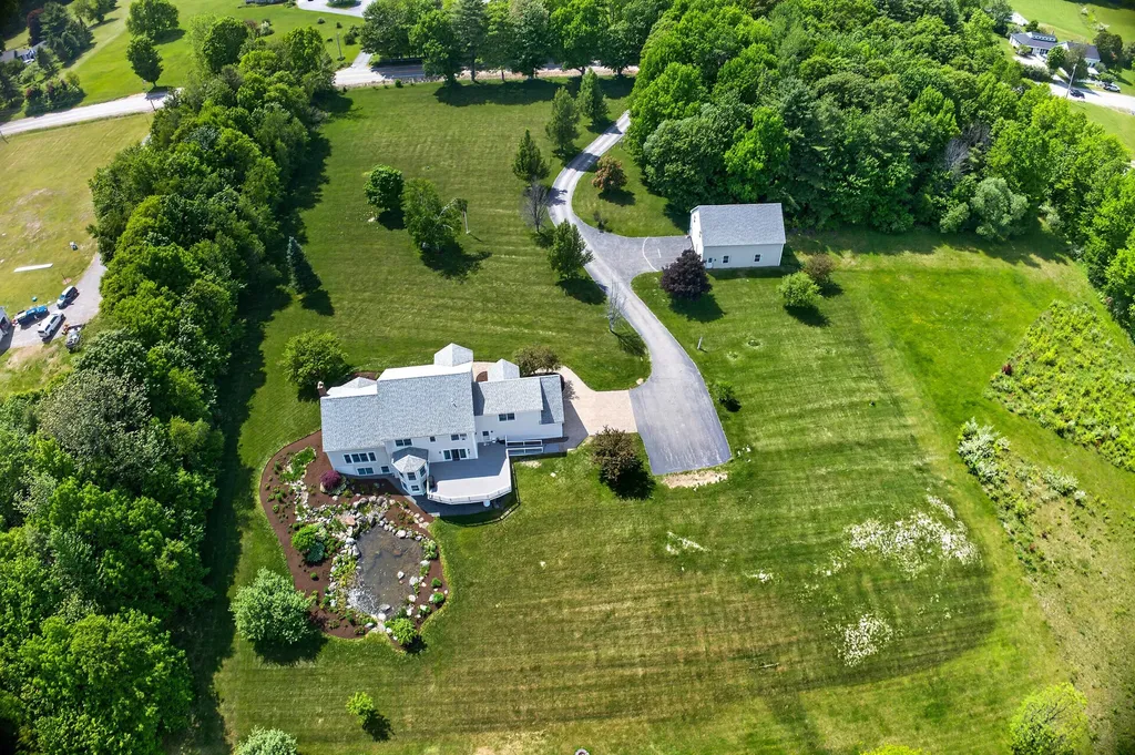 339 Gorden Road Readfield ME 04355