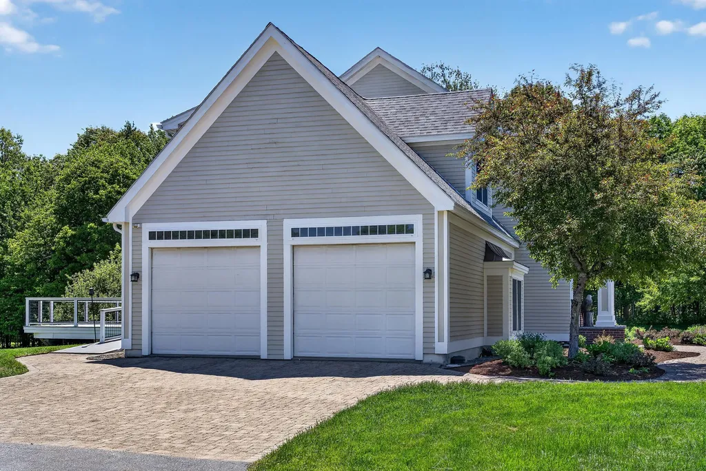 339 Gorden Road Readfield ME 04355
