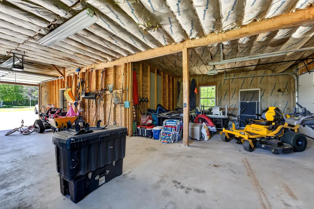 339 Gorden Road Readfield ME 04355