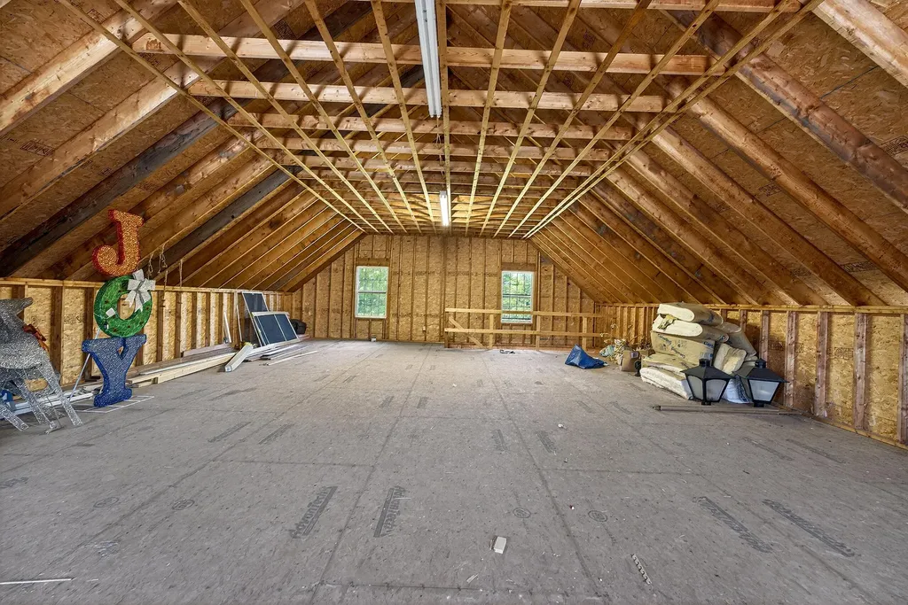 339 Gorden Road Readfield ME 04355