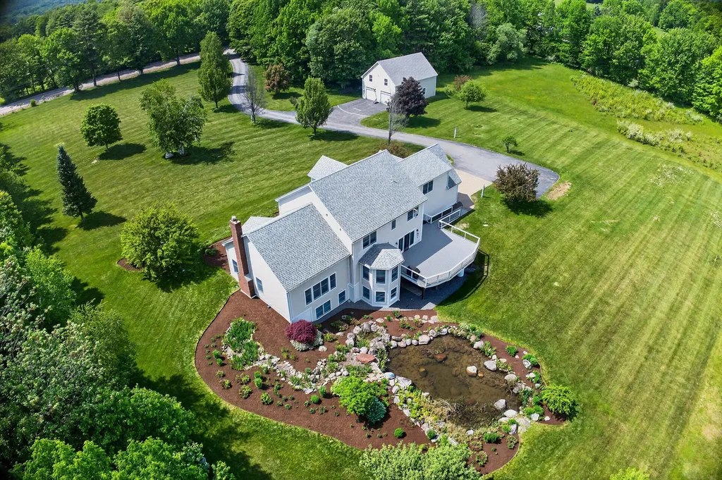 339 Gorden Road Readfield ME 04355
