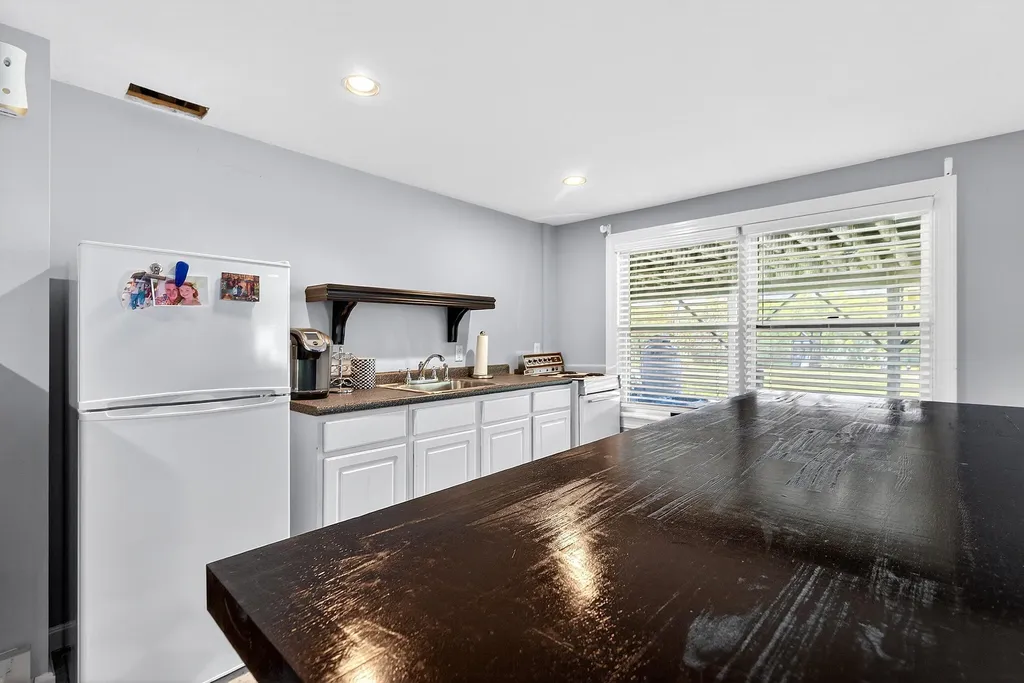 339 Gorden Road Readfield ME 04355