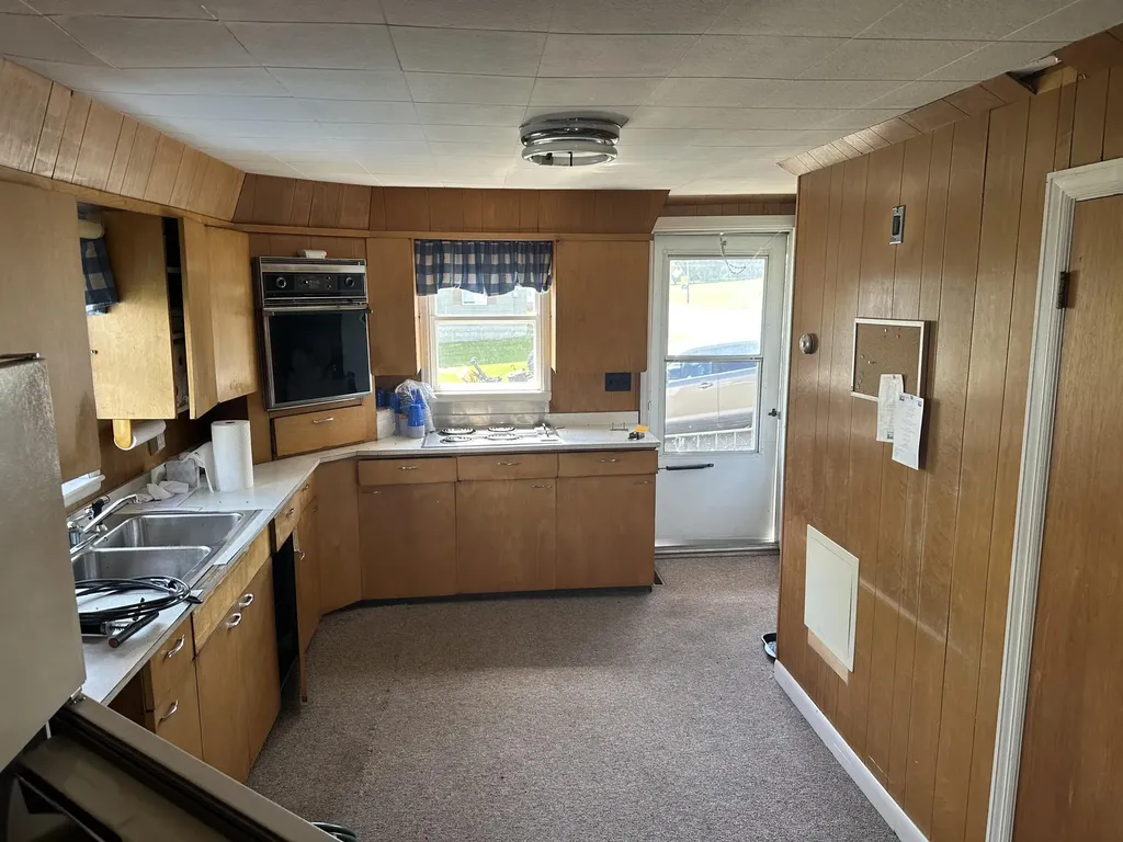 453 Main Street Saint Agatha ME 04772