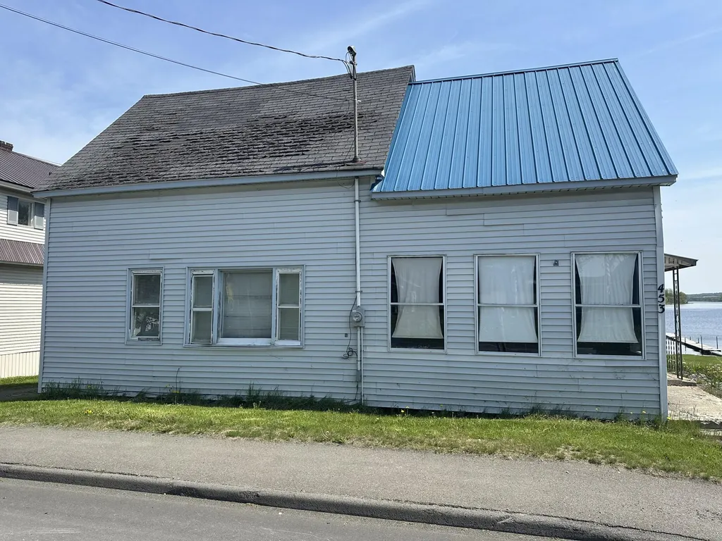 453 Main Street Saint Agatha ME 04772