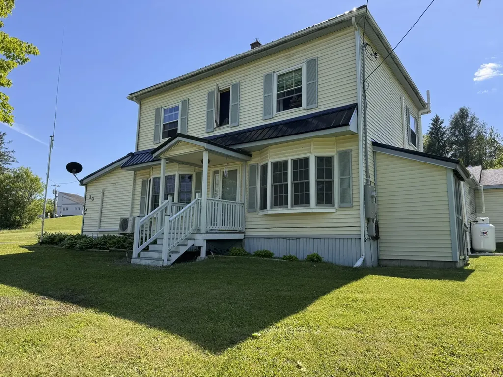 30 Benjamin Street Mars Hill ME 04758