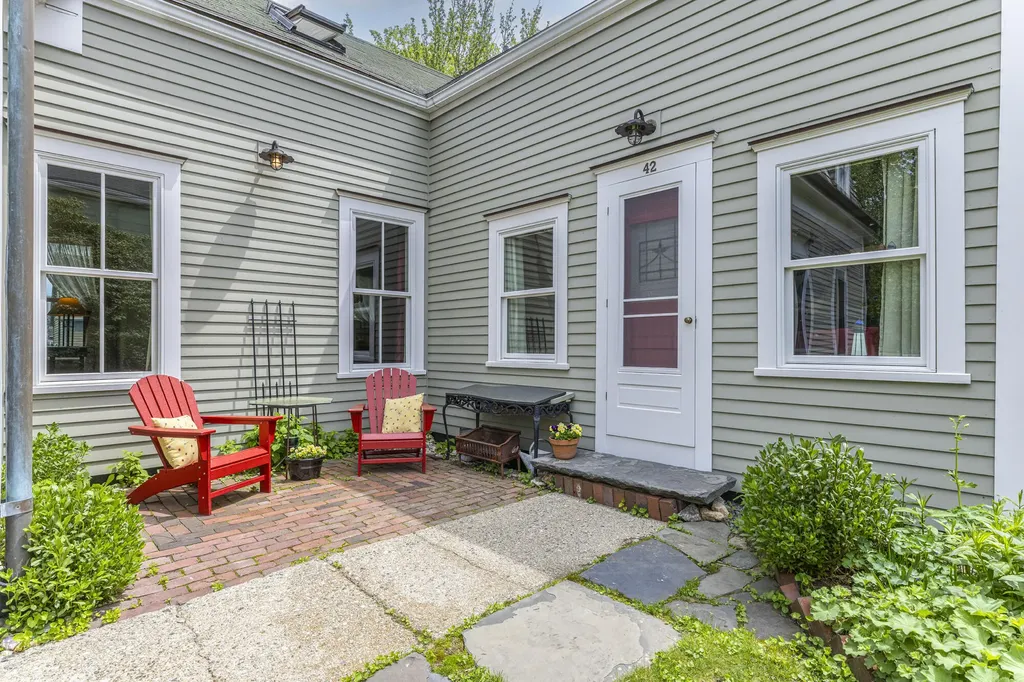 42 Montreal Street Portland ME 04101