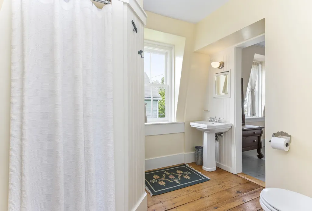 42 Montreal Street Portland ME 04101