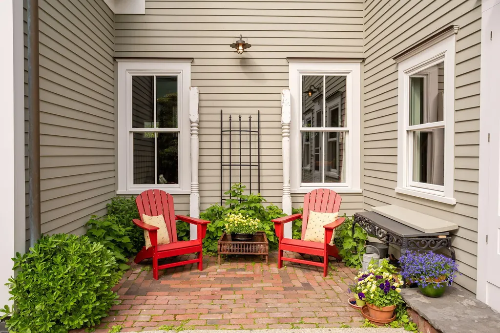 42 Montreal Street Portland ME 04101