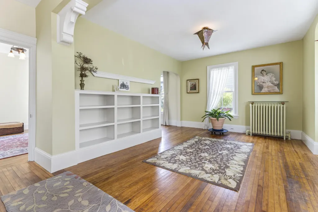 42 Montreal Street Portland ME 04101