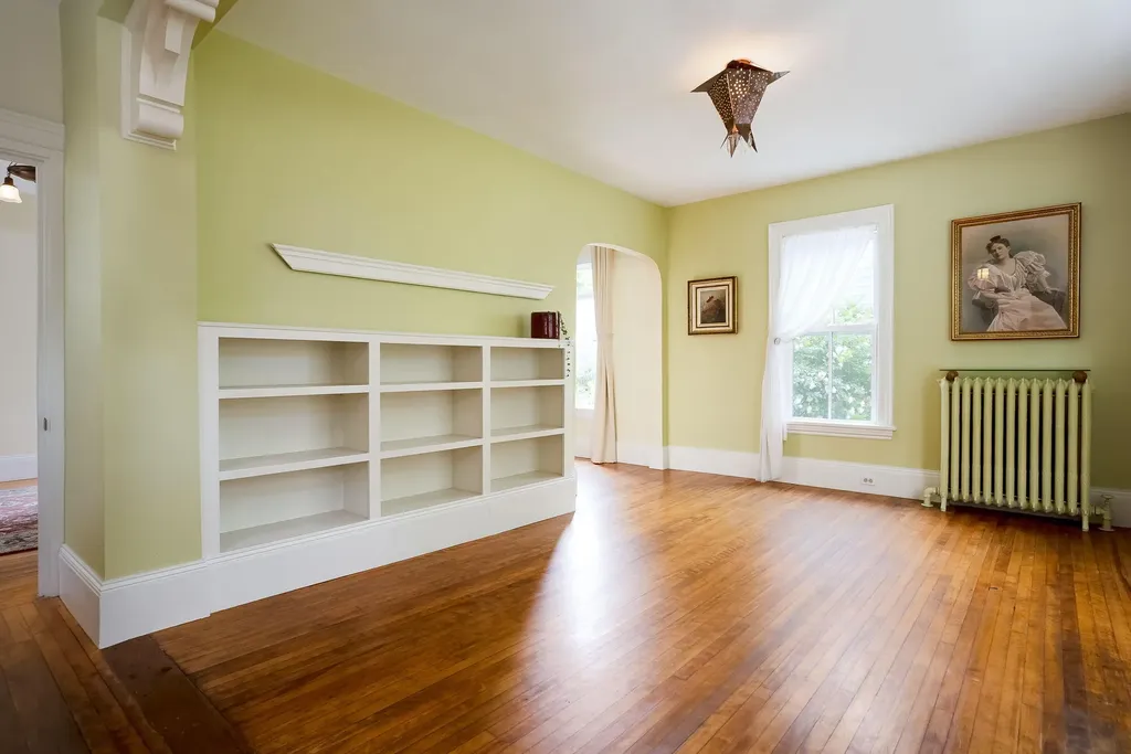 42 Montreal Street Portland ME 04101