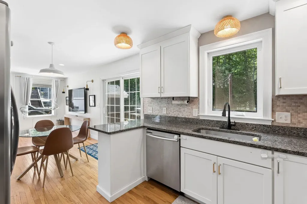 42 Dc Drive Eliot ME 03903