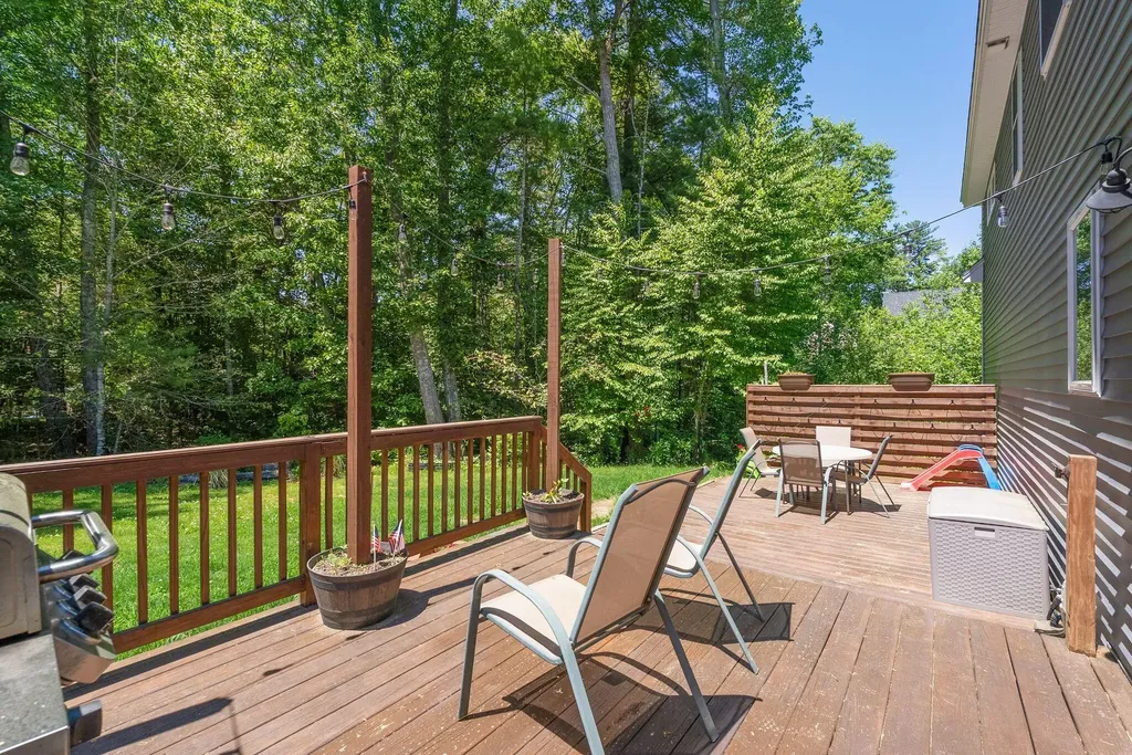 42 Dc Drive Eliot ME 03903