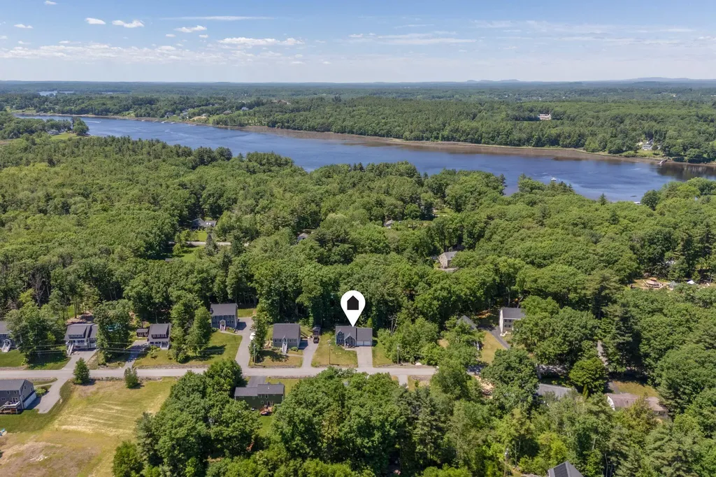 42 Dc Drive Eliot ME 03903