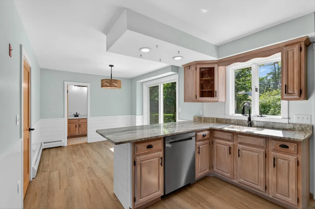 13 Melvin Avenue Old Orchard Beach ME 04064