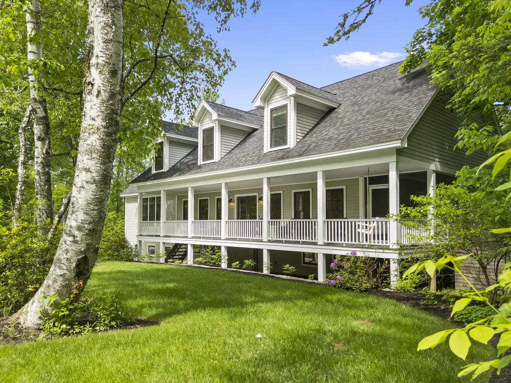4 Forest Glen Drive Rockport ME 04856
