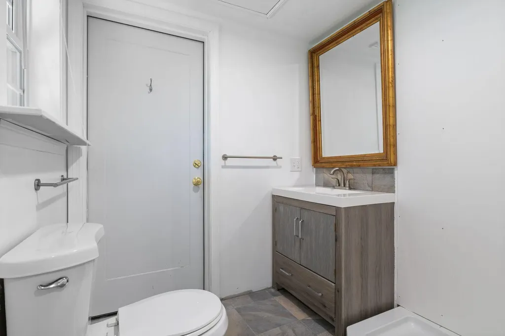 154 Mountain View Road Naples ME 04055