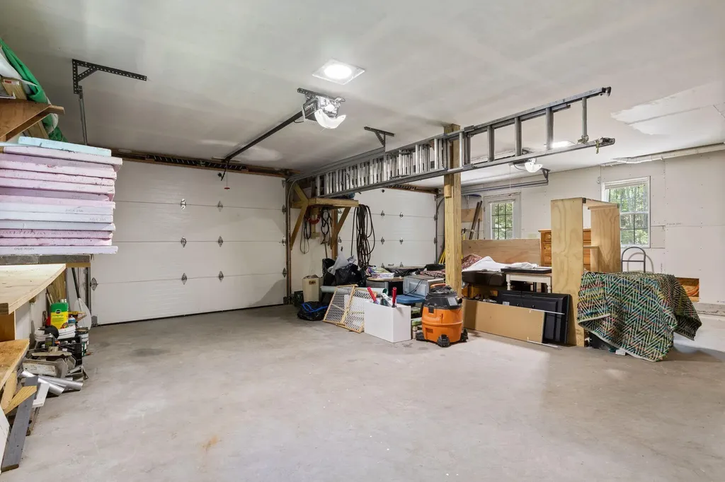 154 Mountain View Road Naples ME 04055