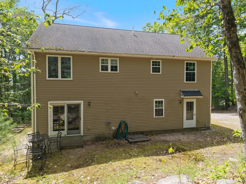 154 Mountain View Road Naples ME 04055