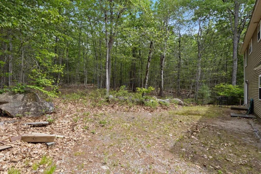 154 Mountain View Road Naples ME 04055