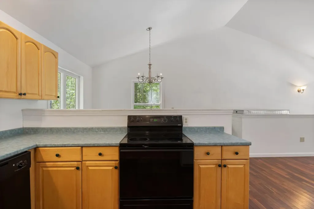154 Mountain View Road Naples ME 04055