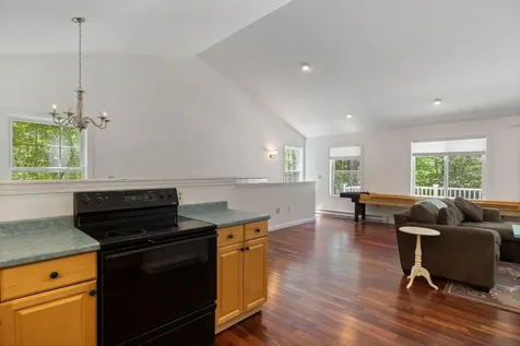 154 Mountain View Road Naples ME 04055