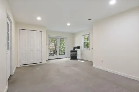 154 Mountain View Road Naples ME 04055
