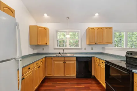 154 Mountain View Road Naples ME 04055
