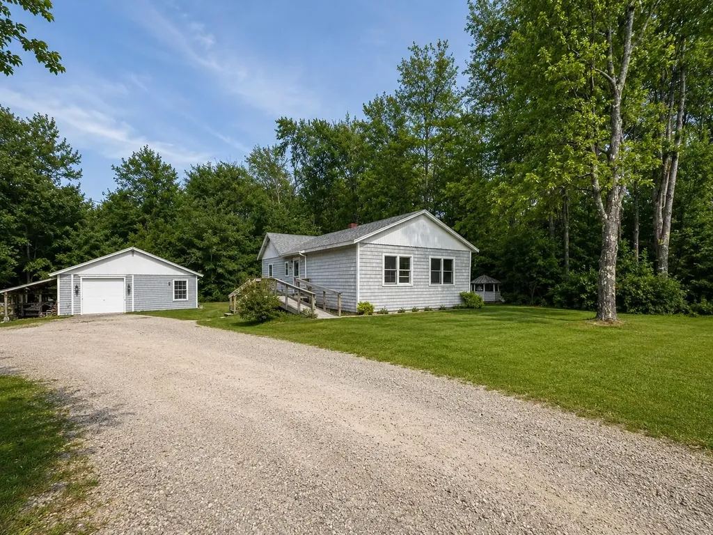 681 Ellsworth Road Blue Hill ME 04614