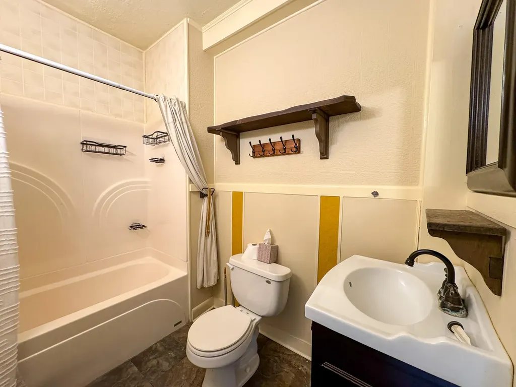 21 Cutler Road East Machias ME 04630