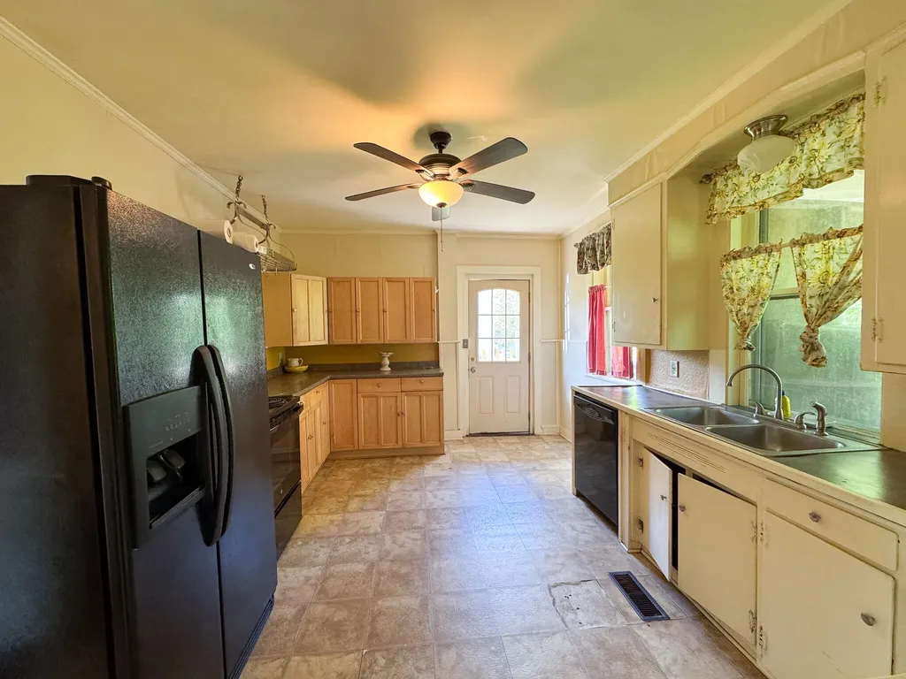 21 Cutler Road East Machias ME 04630