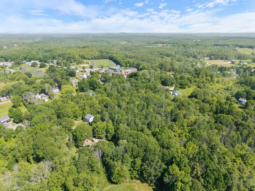 6 Applegate Lane Kittery ME 03904