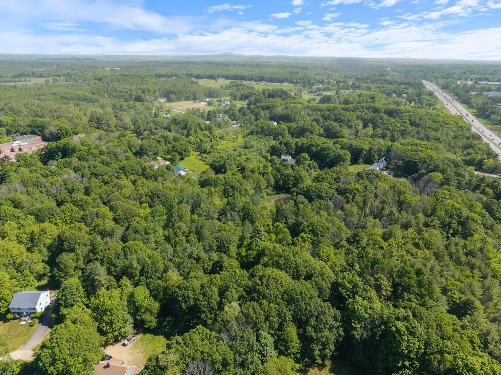 6 Applegate Lane Kittery ME 03904