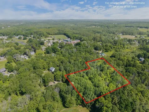 6 Applegate Lane Kittery ME 03904