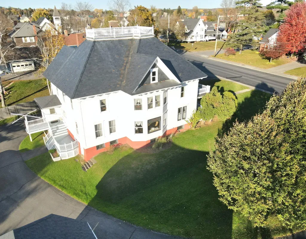636 Main Street Caribou ME 04736