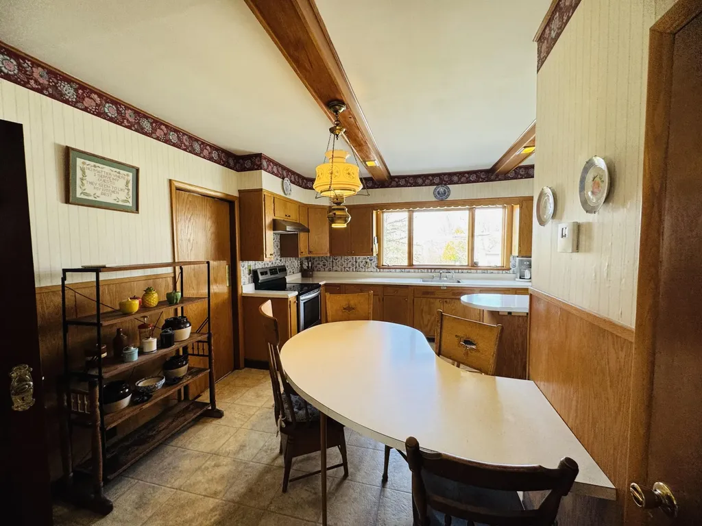 636 Main Street Caribou ME 04736